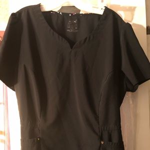 Heartsoul love Always scrub top black